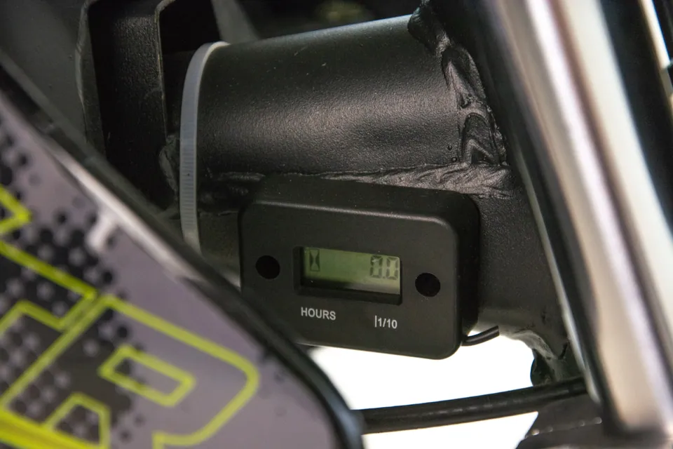 XTR 607M detail 23