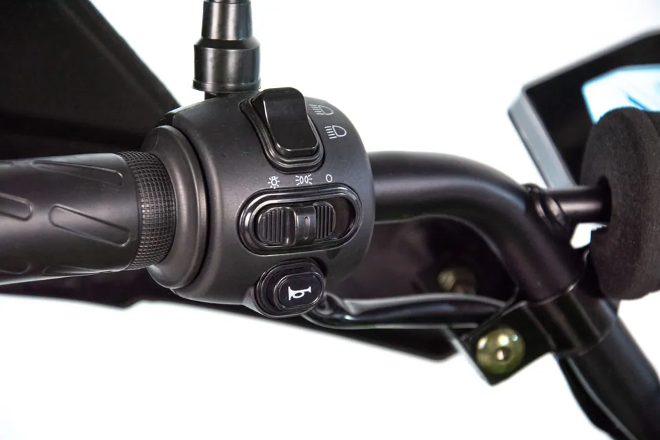 XTR E-RAPTOR detail 45